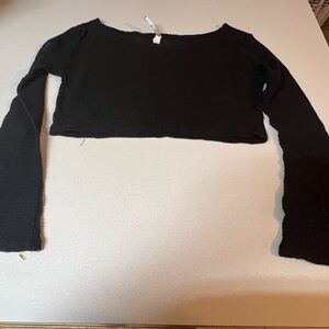 Chic Black Long Sleeve Crop Top